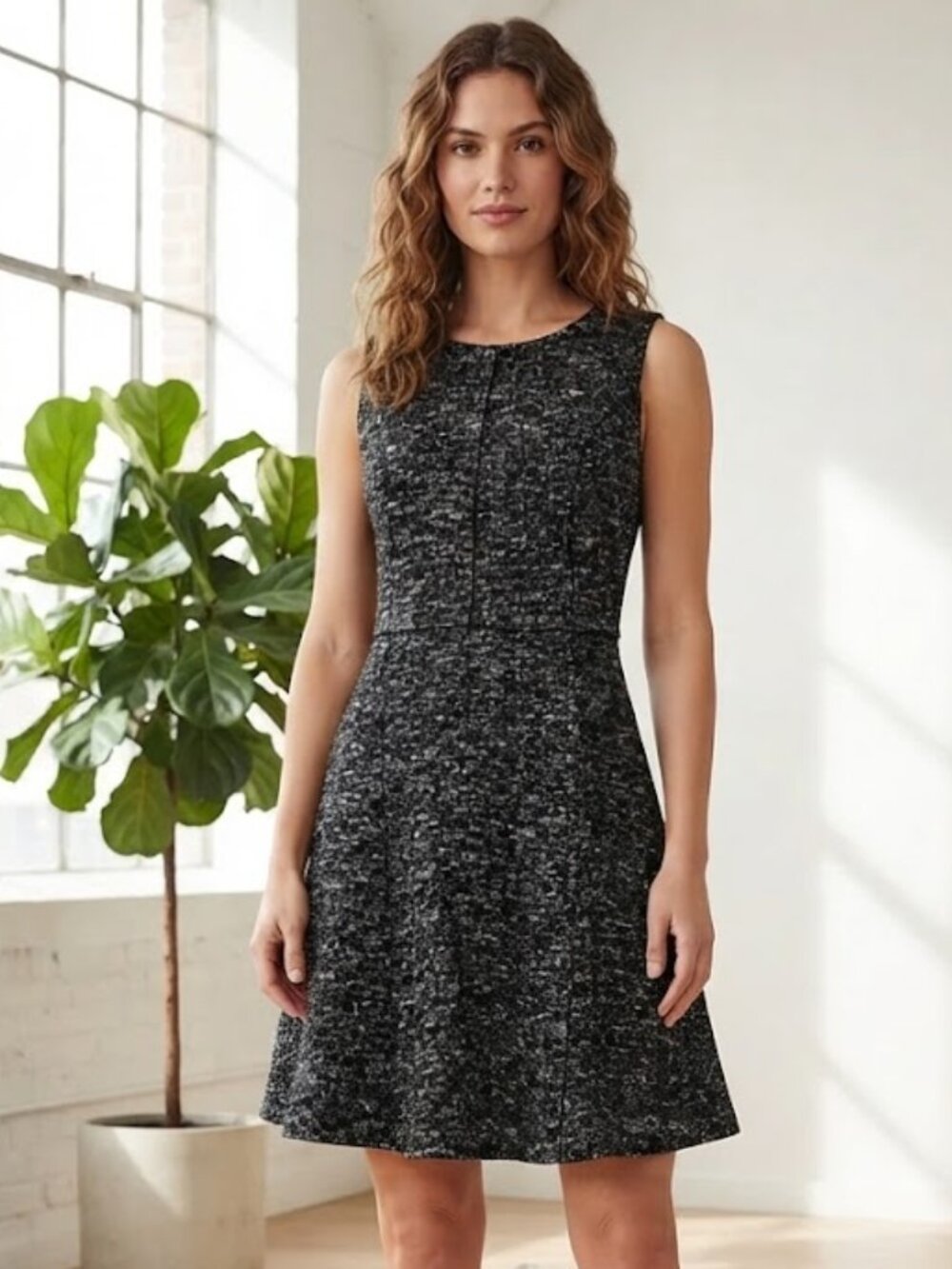 TALBOTS Petite Size 8 Petite Black White Ponte Stretch Sleeveless Sheath Dress